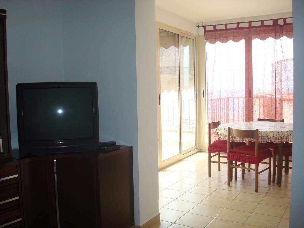 취아카 Attico Con Vista Panoramica Sul Mare 아파트 객실 사진